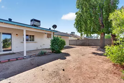 2002 W Summit Place, Chandler, AZ 85224 - Photo 31