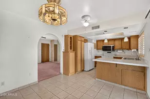 2002 W Summit Pl, Chandler, AZ 85224 - Photo 17