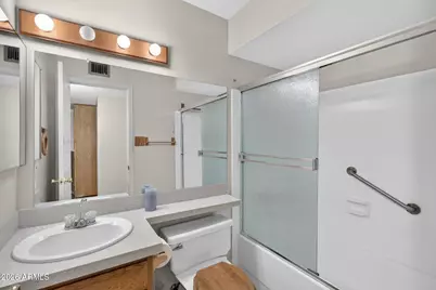 2002 W Summit Place, Chandler, AZ 85224 - Photo 29