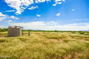 740 W Gambels Trail, Huachuca City, AZ 85616 - Photo 1