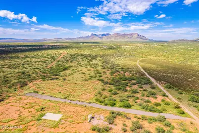 740 W Gambels Trail #2, Huachuca City, AZ 85616 - Photo 3