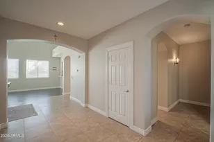 42133 W Arvada Ct, Maricopa, AZ 85138 - Photo 7