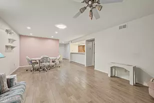 1021 S Greenfield Rd, Mesa, AZ 85206 - Photo 9