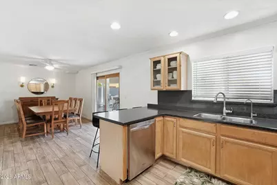 17227 N 34th Way, Phoenix, AZ 85032 - Photo 11