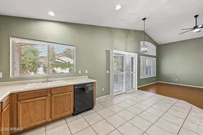 2742 S Camellia Court, Chandler, AZ 85286 - Photo 11