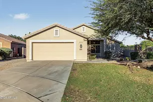 2742 S Camellia Ct, Chandler, AZ 85286 - Photo 1