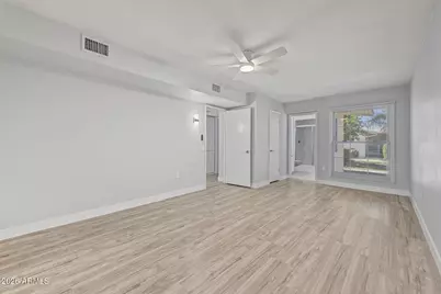 10506 W Highwood Lane, Sun City, AZ 85373 - Photo 21