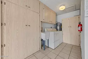 10506 W Highwood Ln, Sun City, AZ 85373 - Photo 29