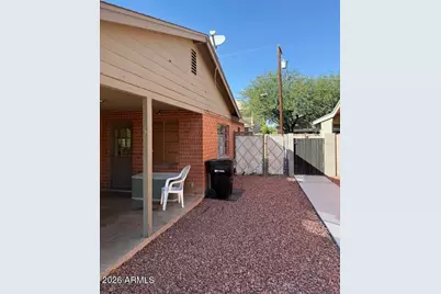 2736 W Lawrence Road W, Phoenix, AZ 85017 - Photo 21