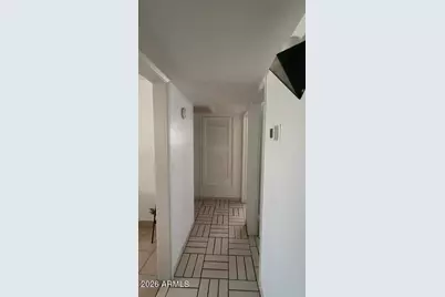 2736 W Lawrence Road W, Phoenix, AZ 85017 - Photo 11
