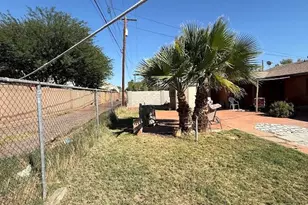 2736 W Lawrence Road W, Phoenix, AZ 85017 - Photo 23