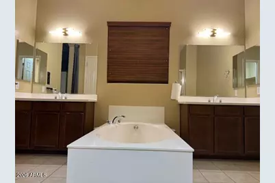16246 W Hualapai Street, Goodyear, AZ 85338 - Photo 29
