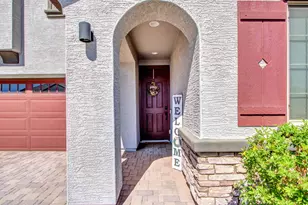 14226 W Cottontail Ln, Surprise, AZ 85387 - Photo 5