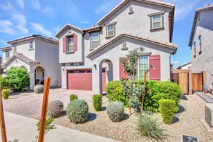 14226 W Cottontail Ln, Surprise, AZ 85387 - Photo 3