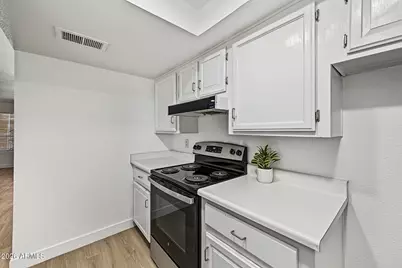 461 W Holmes Avenue #224, Mesa, AZ 85210 - Photo 9