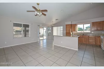 '10908 W Marco Polo Road, Sun City, AZ 85373 - Photo 11