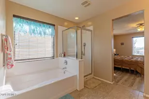 4715 W Gelding Dr, Glendale, AZ 85306 - Photo 19