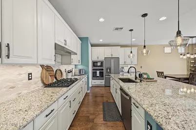2807 W Blue River Drive, San Tan Valley, AZ 85144 - Photo 5