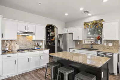 17805 W Eugene Terrace, Surprise, AZ 85388 - Photo 7