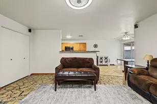 3350 W Rose Garden Ln, Phoenix, AZ 85027 - Photo 9
