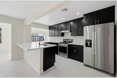 1325 E Avalon Drive, Phoenix, AZ 85014 - Photo 9