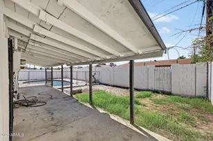 4750 N 39th Dr, Phoenix, AZ 85019 - Photo 27