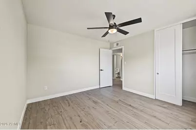 4750 N 39th Drive, Phoenix, AZ 85019 - Photo 23