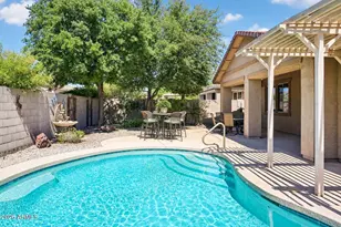 24084 N 164th Ave, Surprise, AZ 85387 - Photo 3
