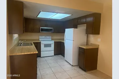 32 W Loma Vista Drive #104, Tempe, AZ 85282 - Photo 7