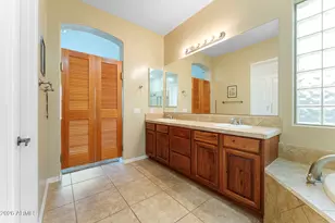 2290 E Coconino Dr, Chandler, AZ 85249 - Photo 19