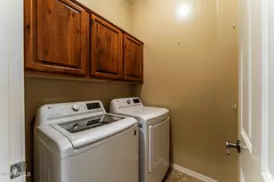 2290 E Coconino Dr, Chandler, AZ 85249 - Photo 29