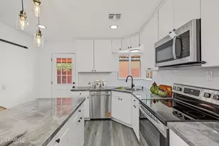 1307 W Thomas Rd, Phoenix, AZ 85013 - Photo 19