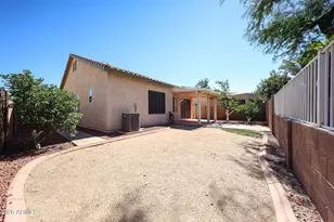 420 W Half Moon Way, Chandler, AZ 85225 - Photo 7