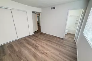 2518 N 58th Dr, Phoenix, AZ 85035 - Photo 11