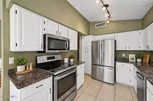 14527 W Zuni Trail, Surprise, AZ 85374 - Photo 11