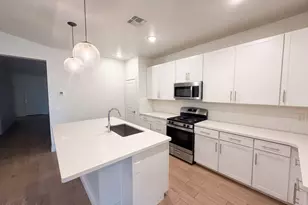 3052 W Bent Tree Dr, Phoenix, AZ 85083 - Photo 7