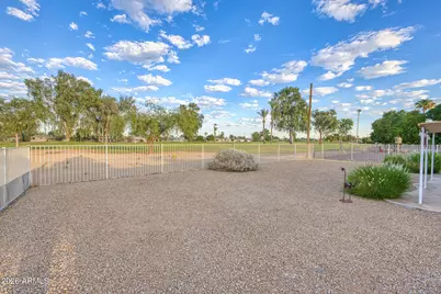 11801 N Hacienda Drive, Sun City, AZ 85351 - Photo 31