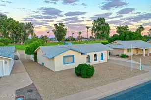11801 N Hacienda Dr, Sun City, AZ 85351 - Photo 29