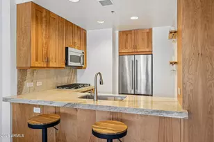 7157 E Rancho Vista Dr, Scottsdale, AZ 85251 - Photo 7