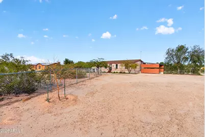 12213 S Dean Road, Buckeye, AZ 85326 - Photo 29