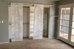 435 E Larkspur Ln, Tempe, AZ 85288 - Photo 11