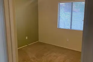 435 E Larkspur Ln, Tempe, AZ 85288 - Photo 15