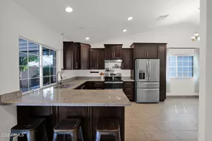 2702 E Corrine Dr, Phoenix, AZ 85032 - Photo 9