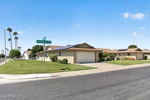 10603 W Roundelay Cir, Sun City, AZ 85351 - Photo 7