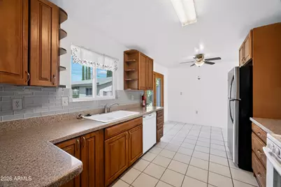 67 W Kayetan Drive, Sierra Vista, AZ 85635 - Photo 11