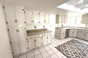 1840 S Las Palmas Cir, Mesa, AZ 85202 - Photo 9