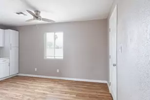 512 W Battaglia Rd, Eloy, AZ 85131 - Photo 13