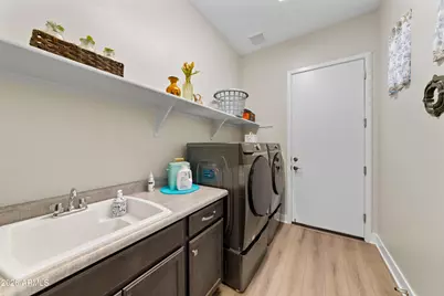 18170 W Wildwood Drive, Goodyear, AZ 85338 - Photo 21