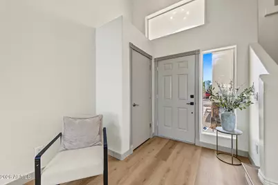 3910 E Kimberly Way, Phoenix, AZ 85050 - Photo 3