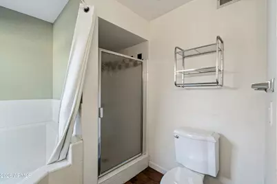 210 W Canterbury Lane, Phoenix, AZ 85023 - Photo 17